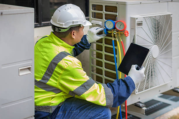 Professional Hvac Installation technician working in Marblehead, MA